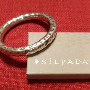 Rare, hard to find retired Silpada hammered bangle
